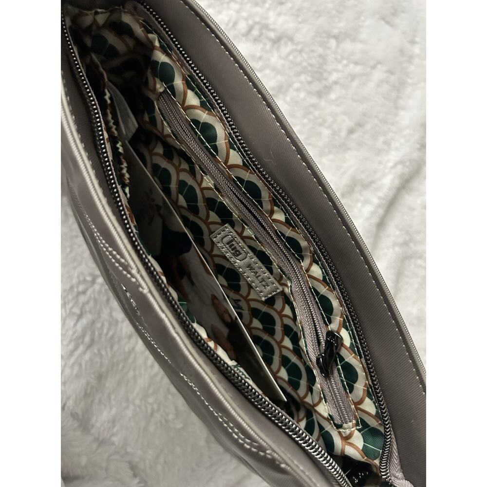 Lug Dazzle SE Crossbody Purse NWT Metallic Silver Color - Picture 5 of 8